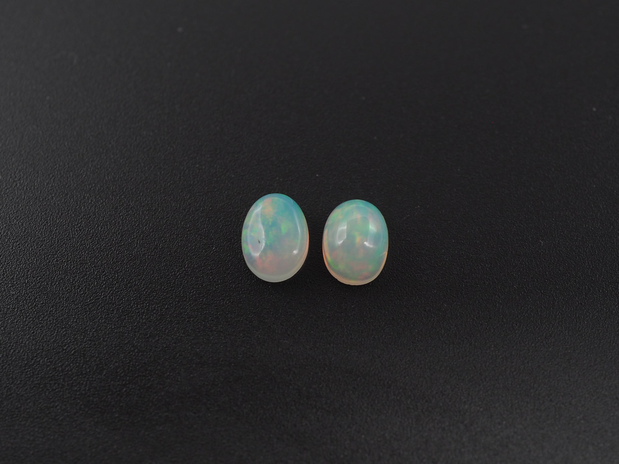 Ethiopian Opal Oval Shape 8x6 mm  Approximately 2.01 Carat , 2 Pieces (GTG-OP-177)