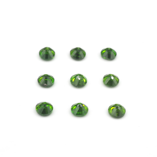 Tsavorite Round Shape 2.9-3mm Approximately 1.03 Carat