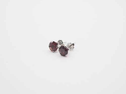 10K White Gold Garnet stud and Pendant