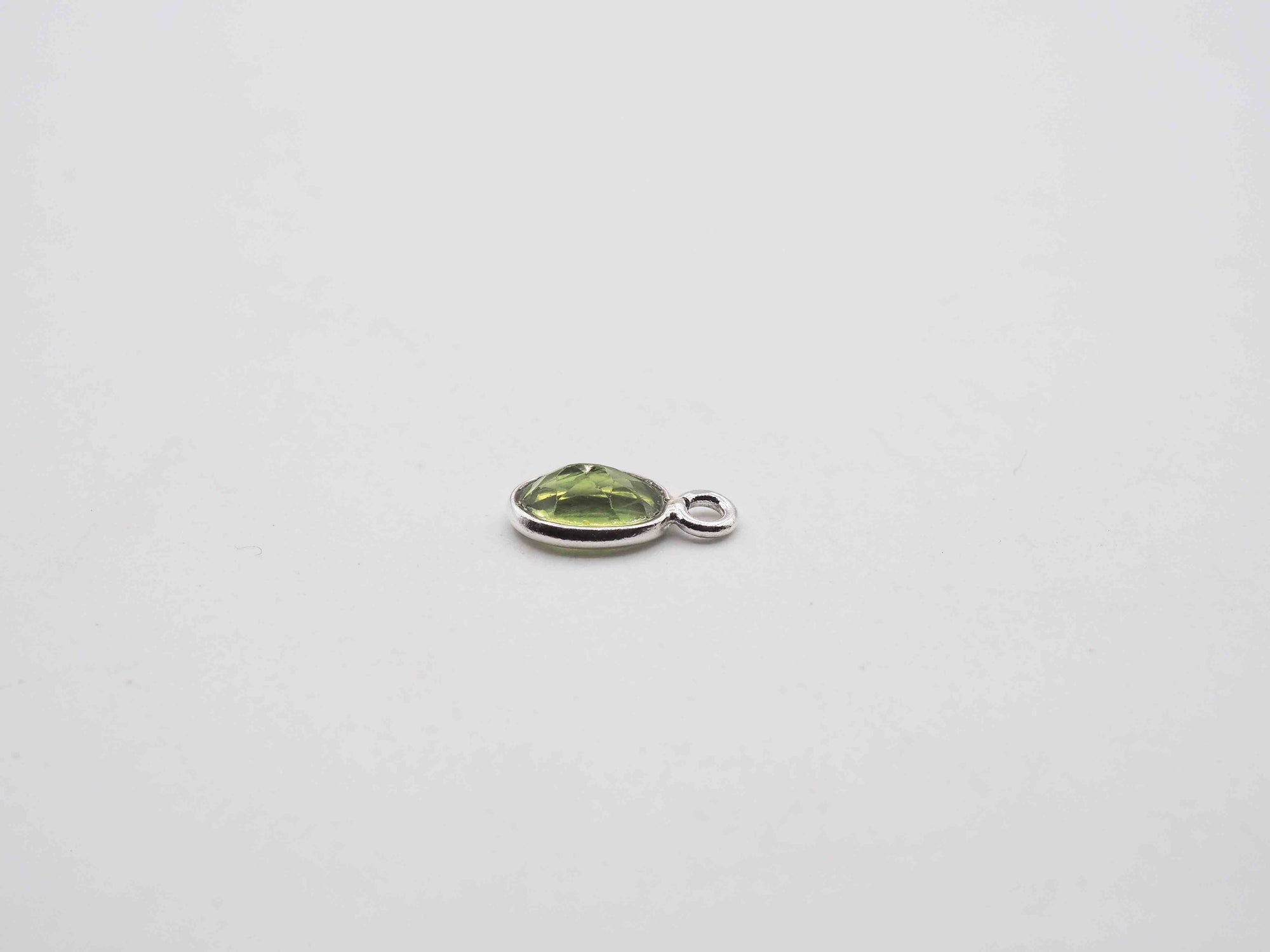 7x5mm Peridot Silver Bezel, Single Connector, Peridot Bezel, Peridot Charm