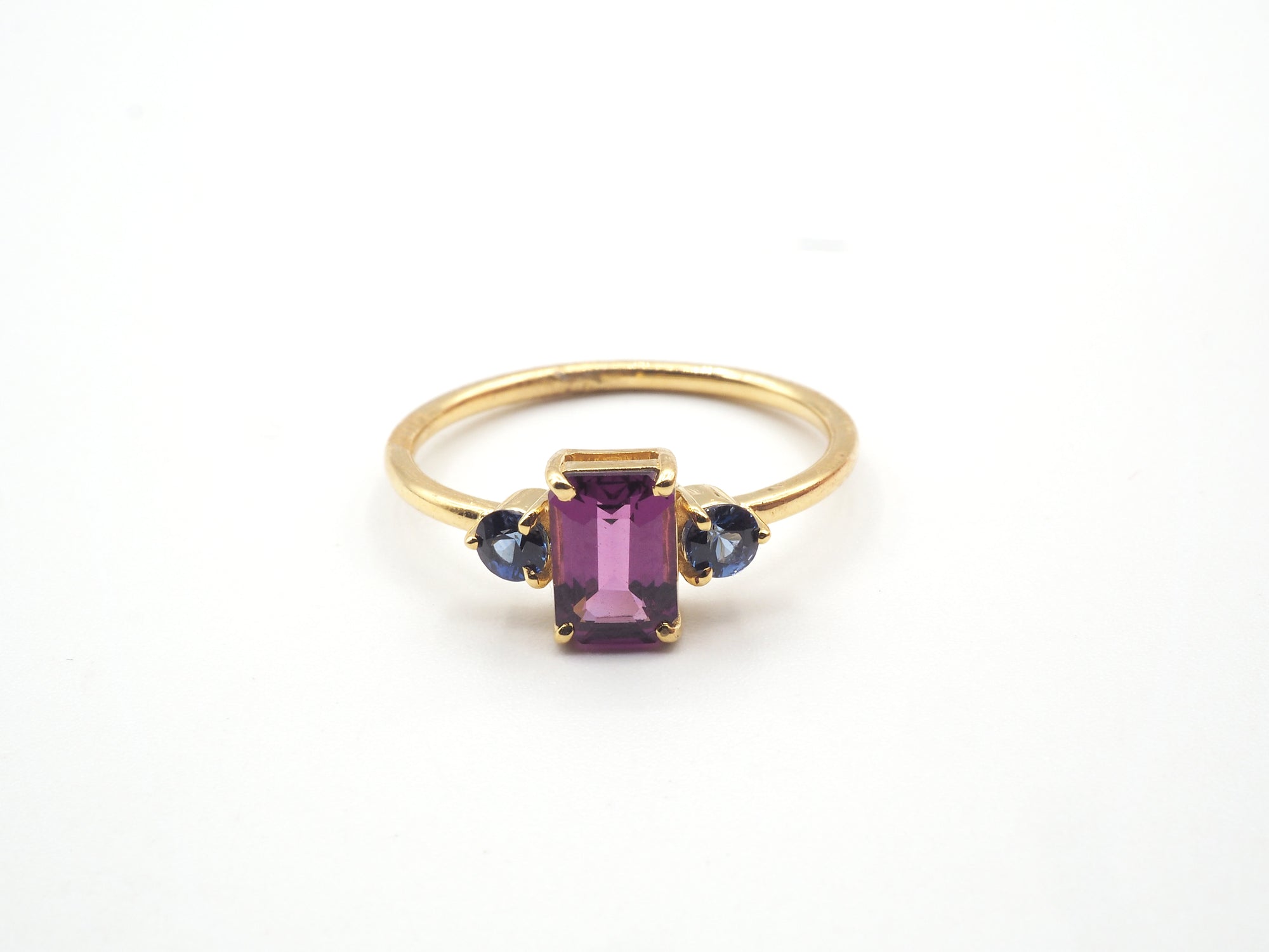 18k Yellow Gold Purple Garnet and Blue Sapphire Ring