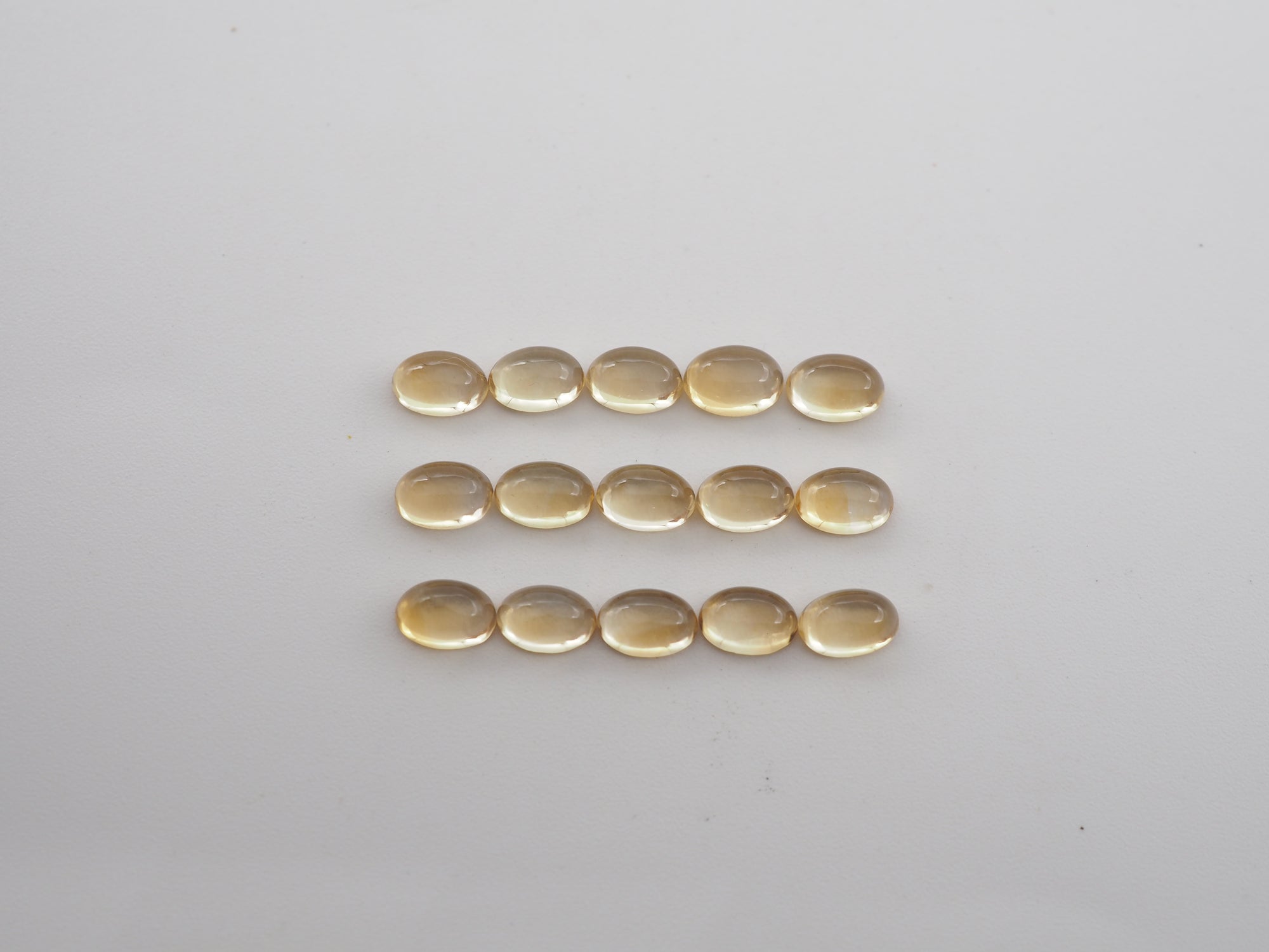 Citrine Cabochon  Oval 6x4 mm Approximately 7 Carat, 15 Pieces (GTG-CT-38)