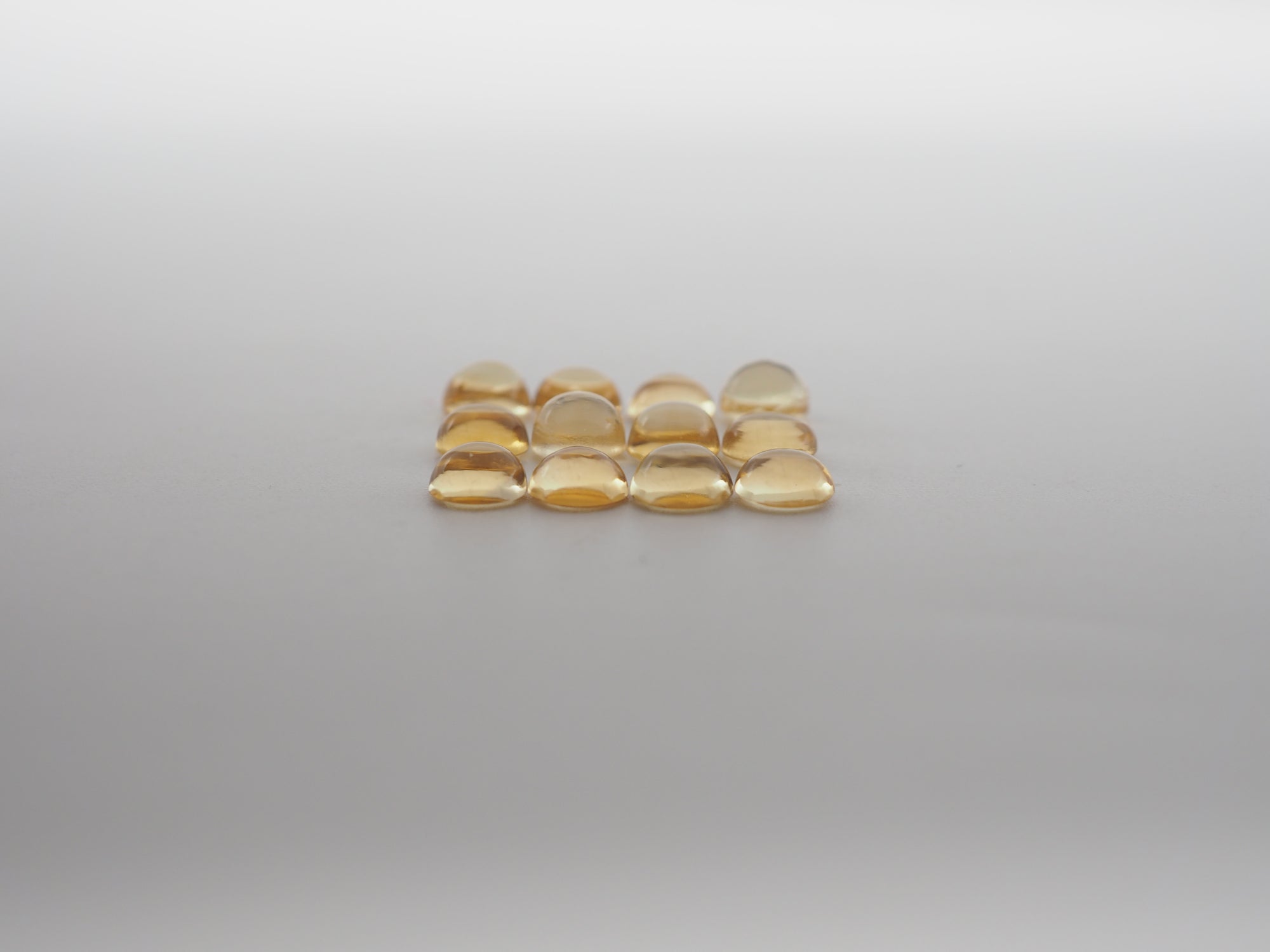 Citrine Cabochon Round 5 mm Approximately 6 Carat, 12 Pieces (GTG-CT-42)