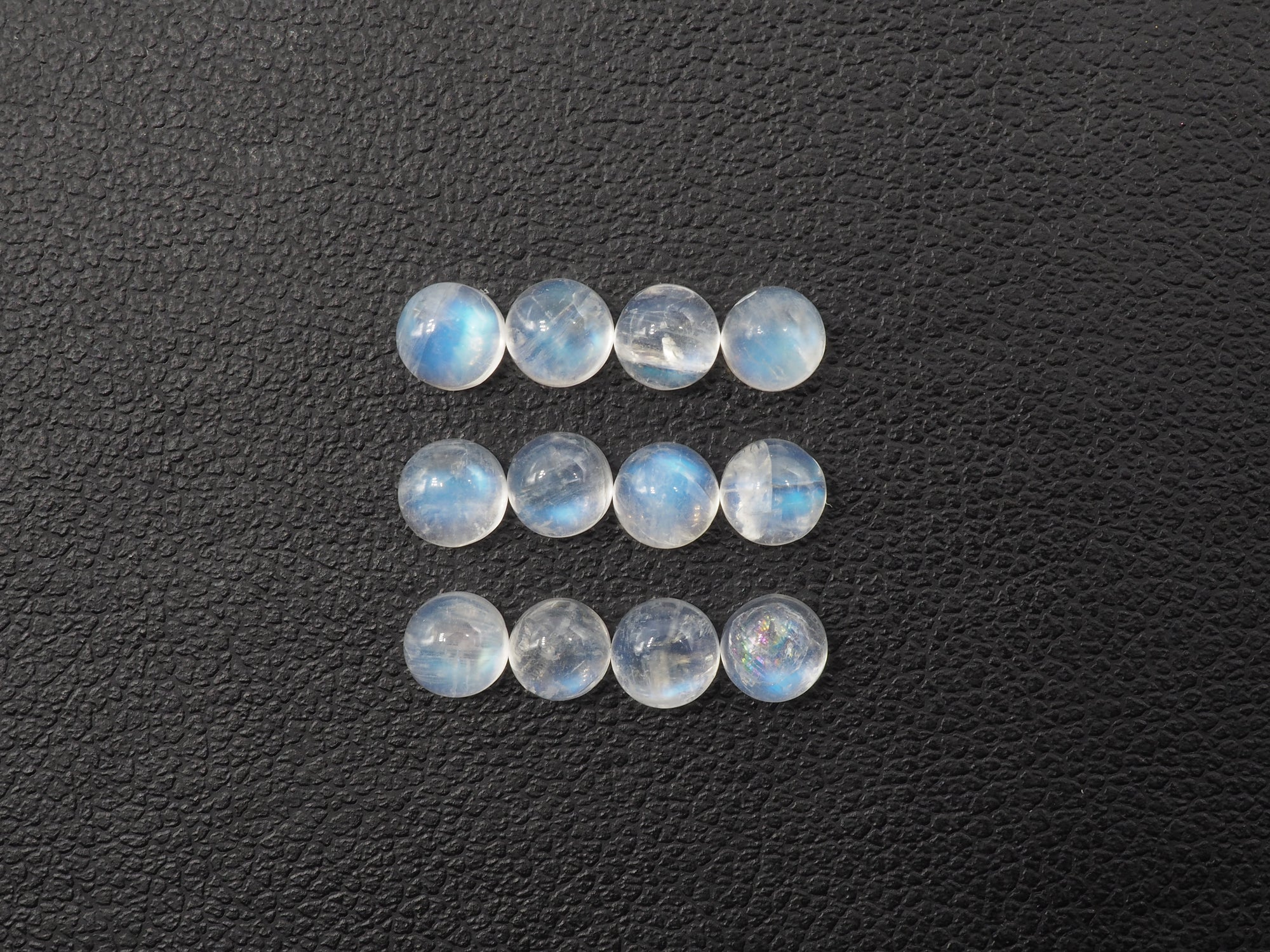 Rainbow Moonstone Cabs Round 4mm Approximately 3.73 Carat