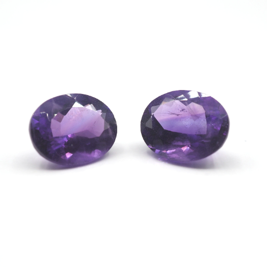 Amethyst Oval Shape 10 x 8 mm Approximately 4.76 Carat