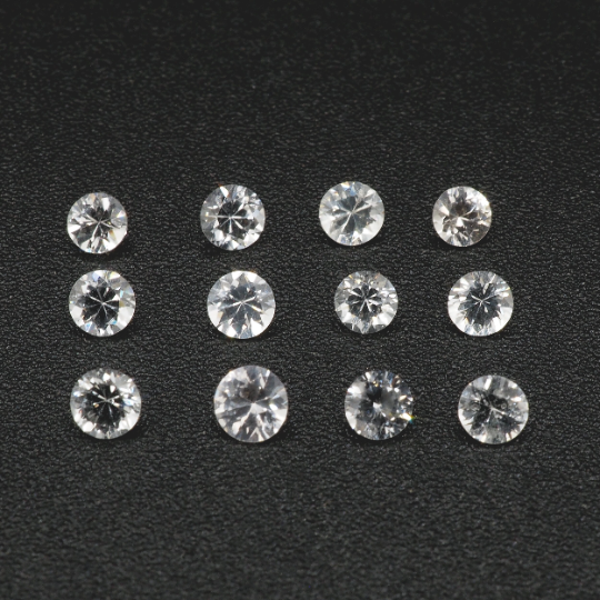 White Sapphire Round Shape 2.6 mm Approximately 0.94 Carat