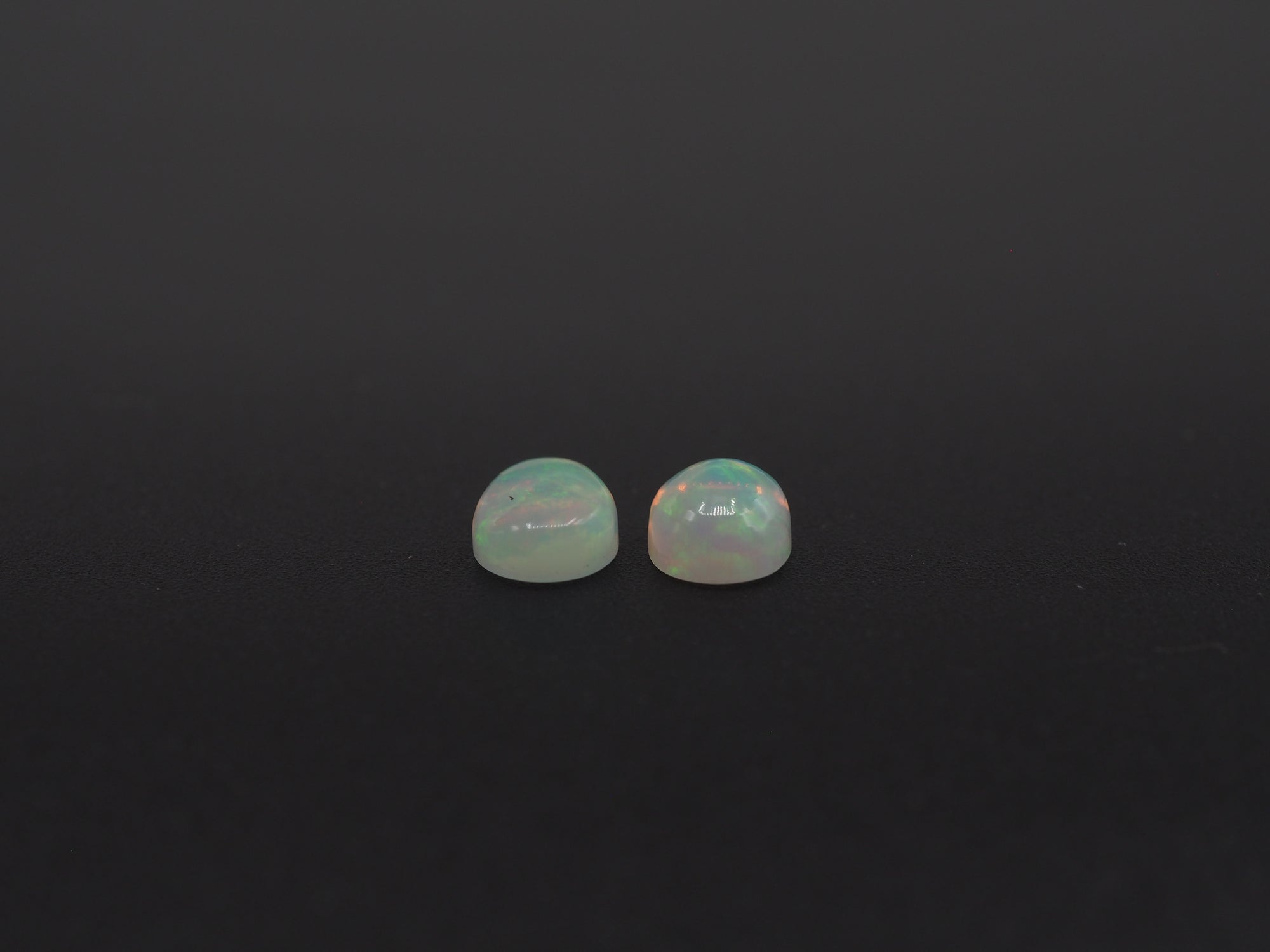 Ethiopian Opal Oval Shape 8x6 mm  Approximately 2.01 Carat , 2 Pieces (GTG-OP-177)