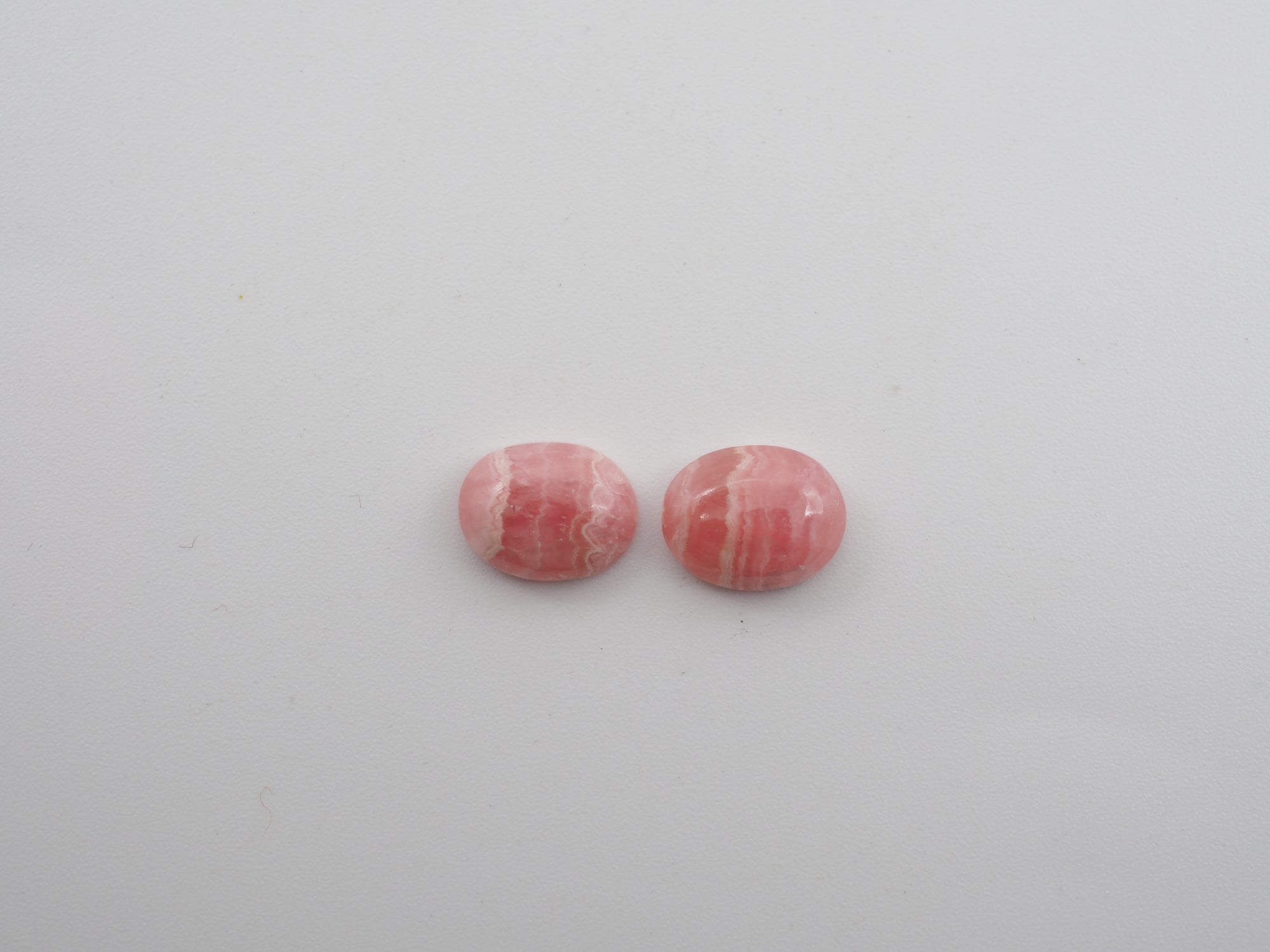 Rhodochrosite Cabochon, 10x8 mm Approximately 6.08 carat (GTG-RC-4)