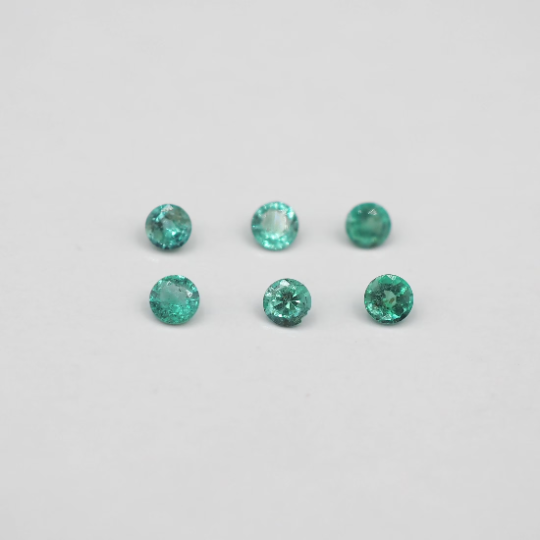 Zambian Emerald Round Shape 2.6mm - 2.8 mm Approximately 0.42 Carat