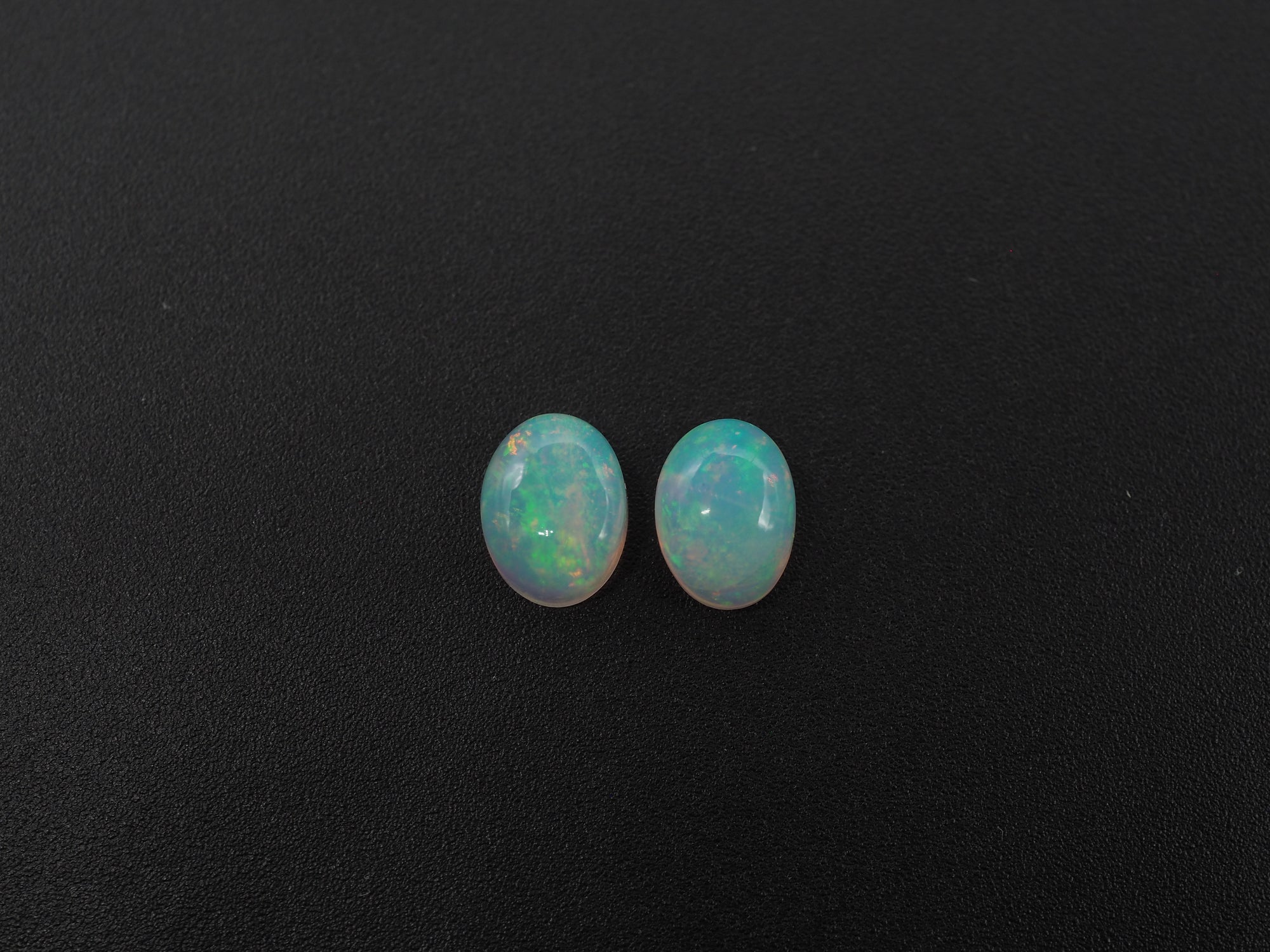 Ethiopian Opal Oval Shape 8x6 mm  Approximately 2.09 Carat , 2 Pieces (GTG-OP-178)
