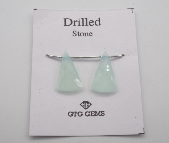 Drilled Chalcedony 20x12mm Approximately 11.50ct