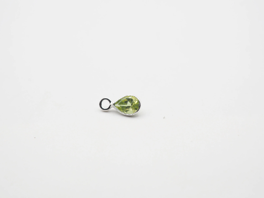 6x4mm Peridot Silver Bezel, Single Connector Peridot Bezel, Peridot Charm, 6 pcs