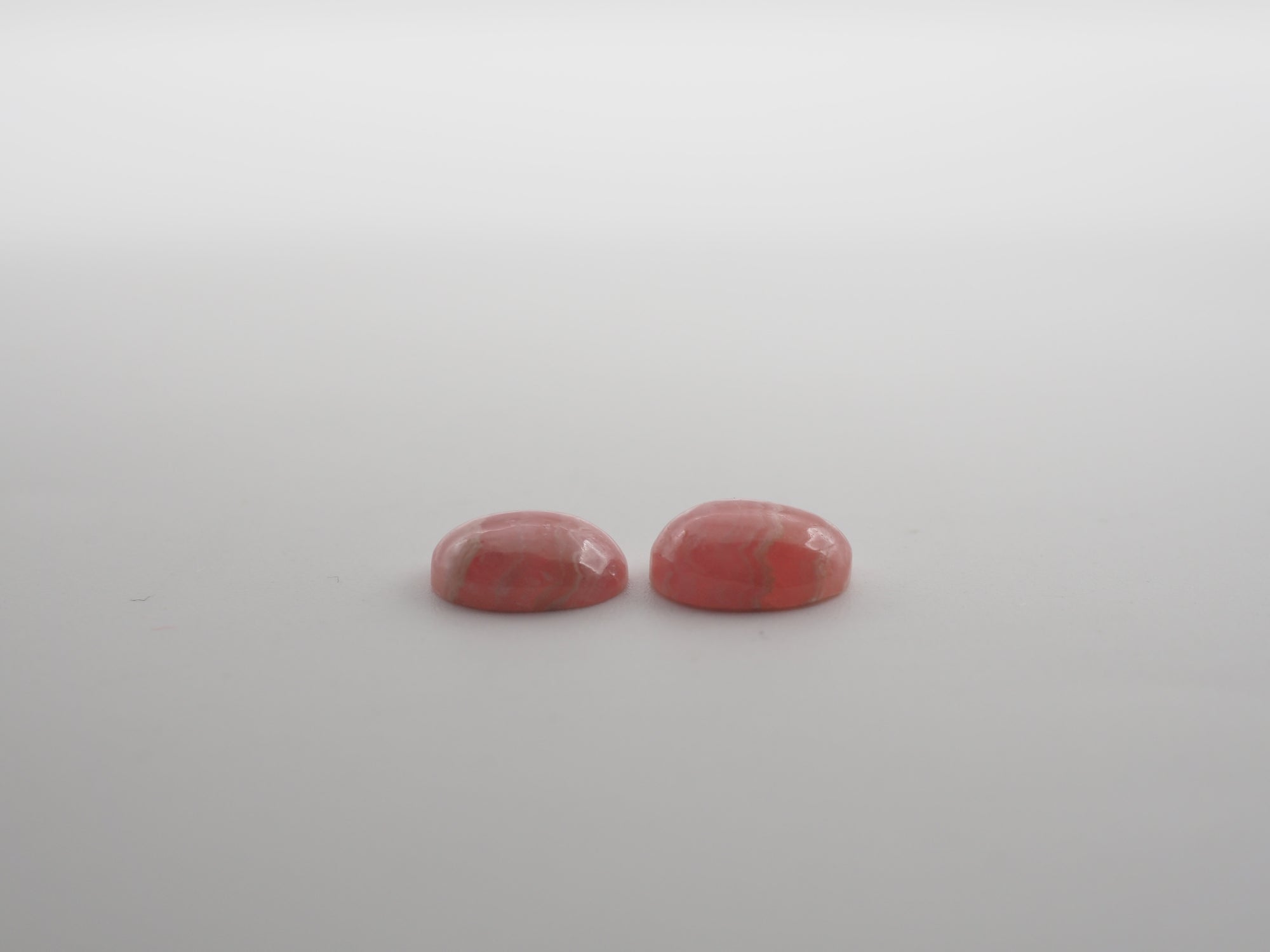 Rhodochrosite Cabochon, 10x8 mm Approximately 6.08 carat (GTG-RC-4)