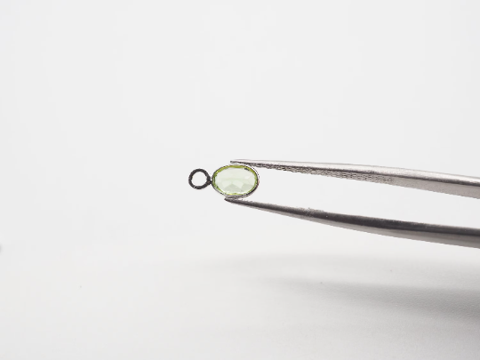 6x4mm Peridot Silver Bezel, Single Connector Peridot Bezel, Peridot Charm