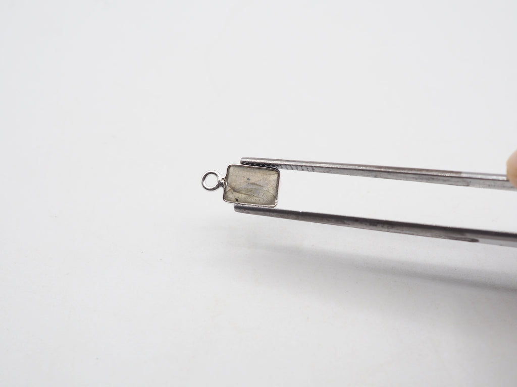 Labradorite Silver Bezel 7x5mm, Single Connector, Labradorite Charm