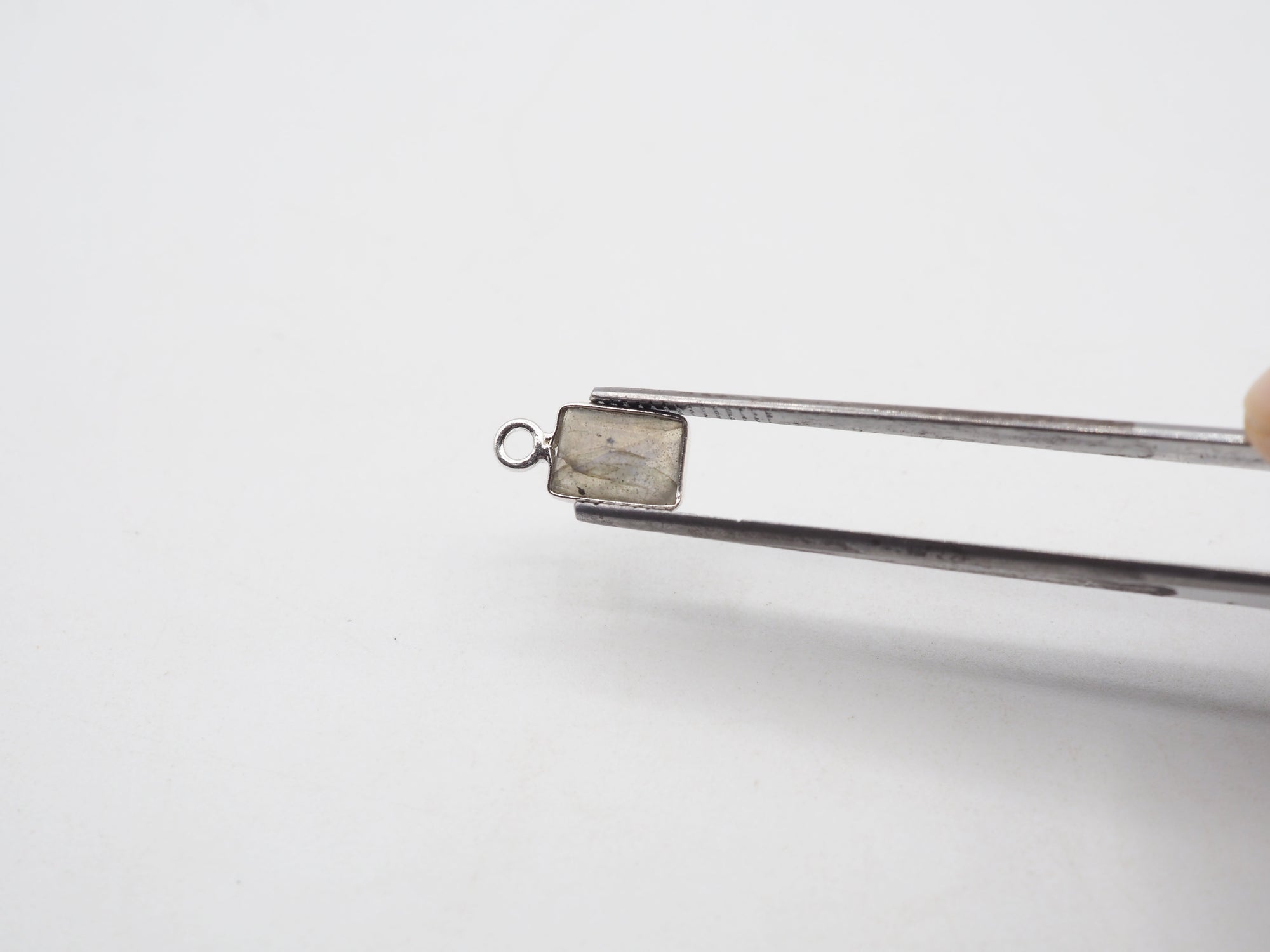 Labradorite Silver Bezel 7x5mm, Single Connector, Labradorite Charm