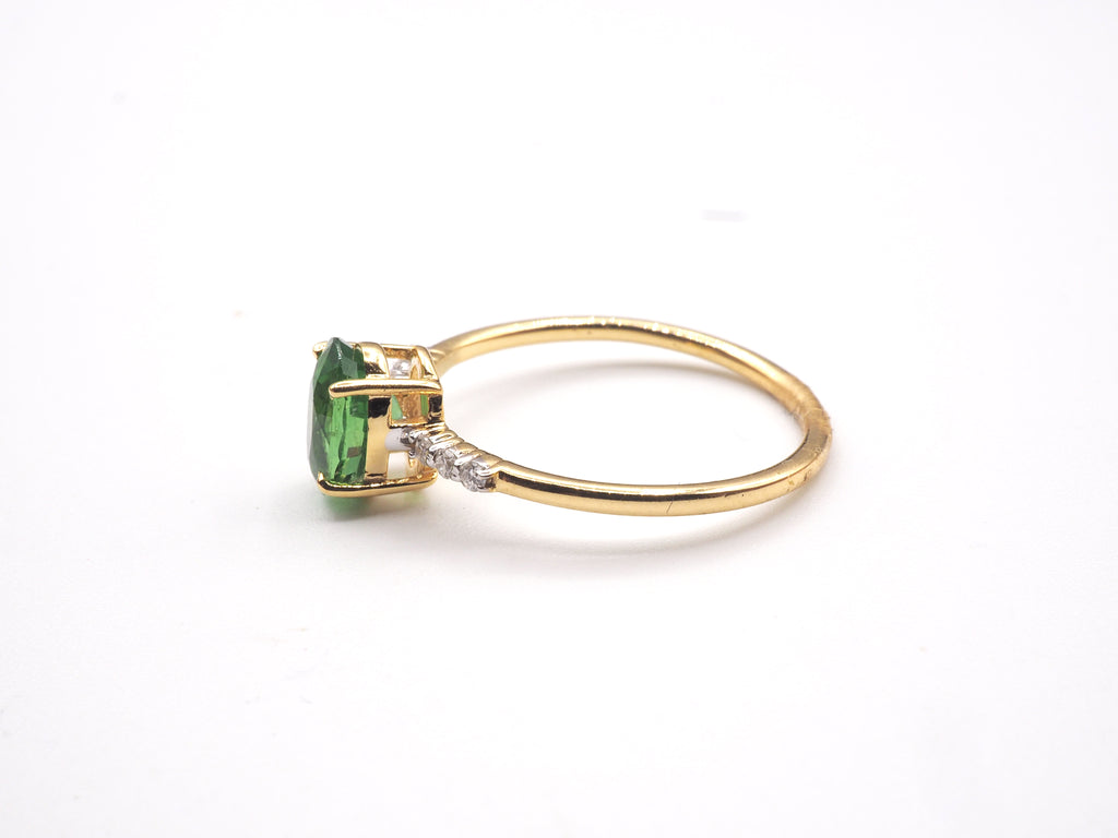 18K Yellow Gold Tsavorite Garnet with diamond  Ring