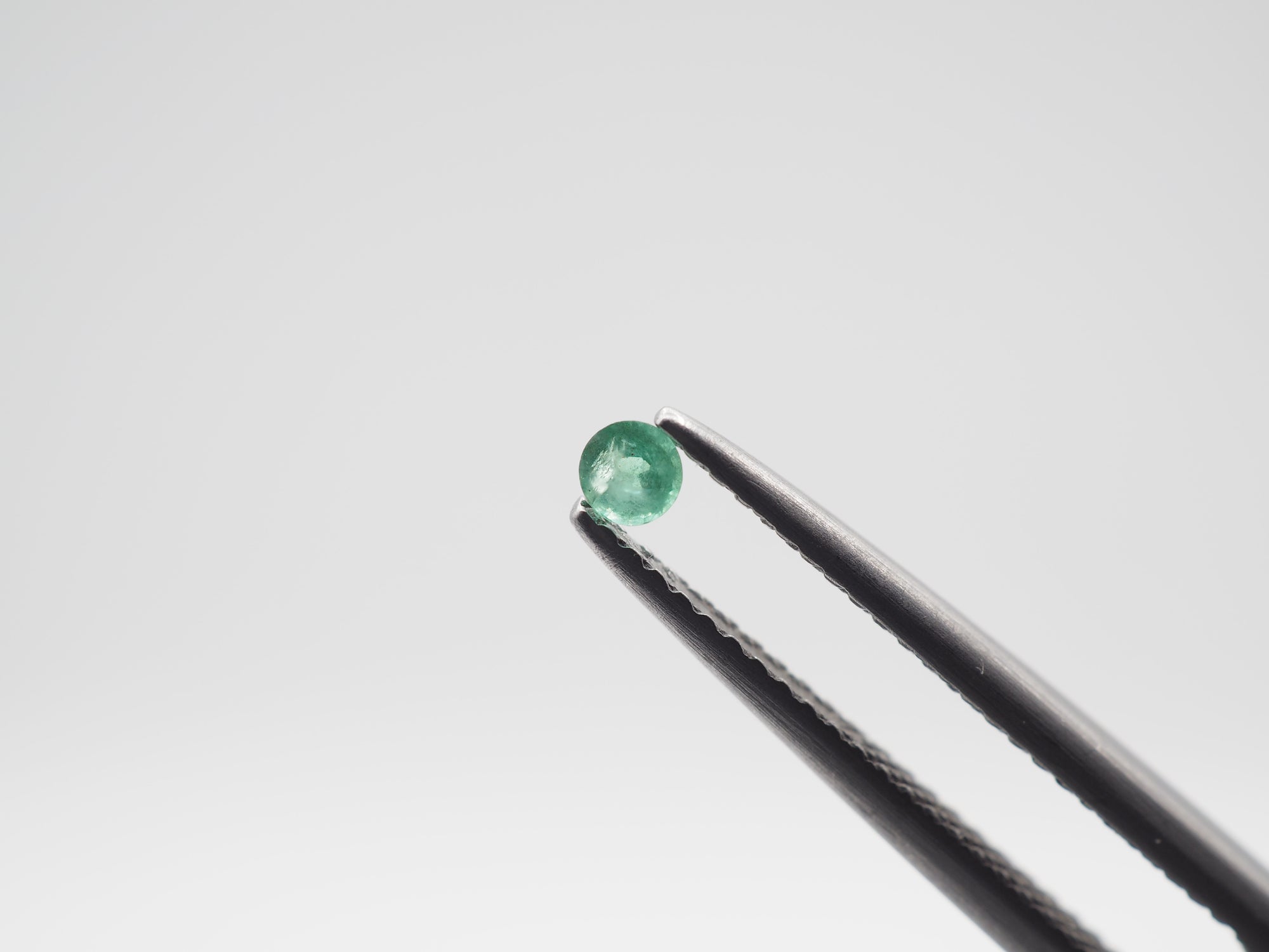 Zambian Emerald Round Shape 2.5mm  Approximately 0.30 Carat