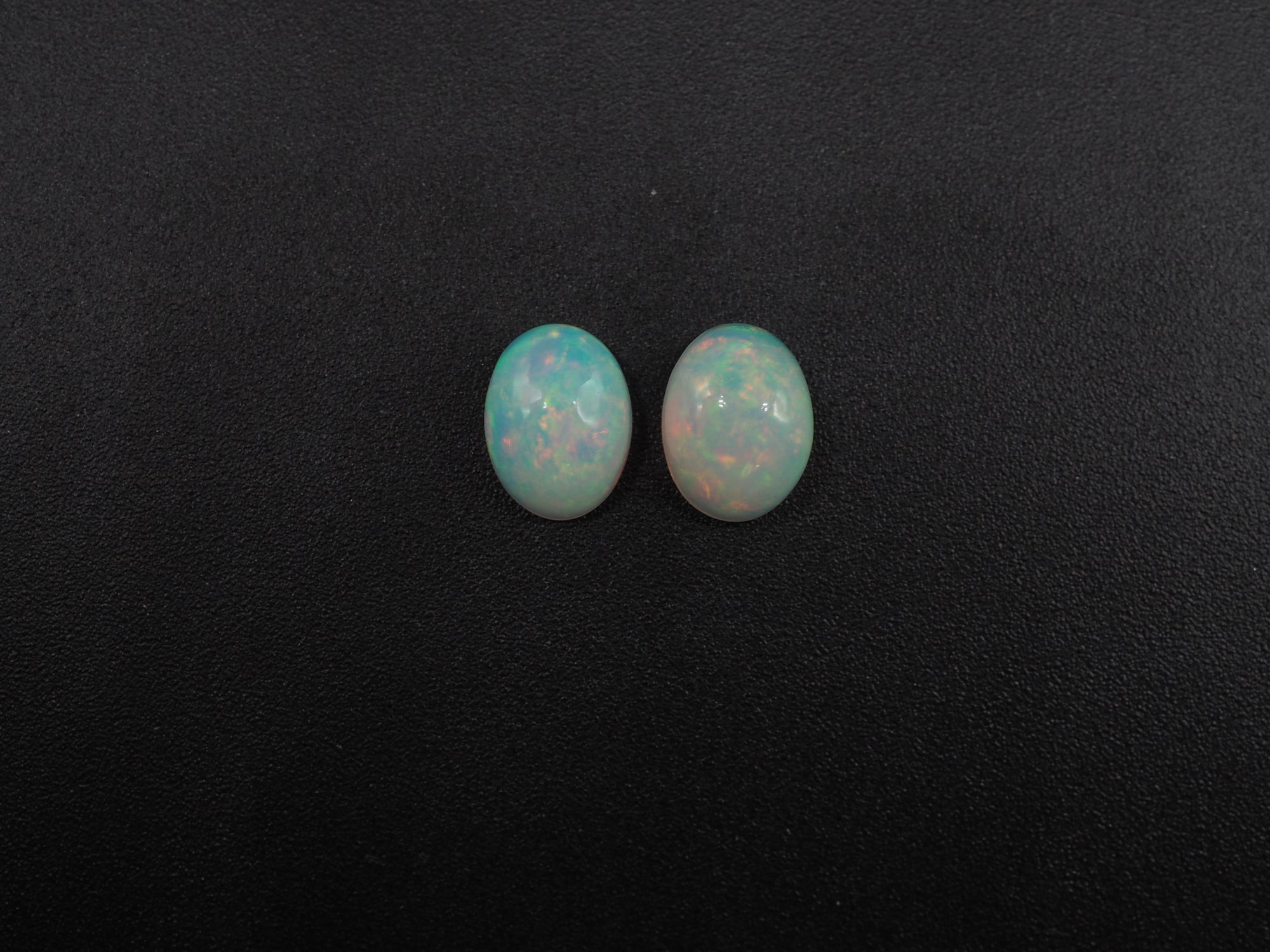 Ethiopian Opal Oval Shape 8x6 mm  Approximately 2.07 Carat , 2 Pieces (GTG-OP-181)