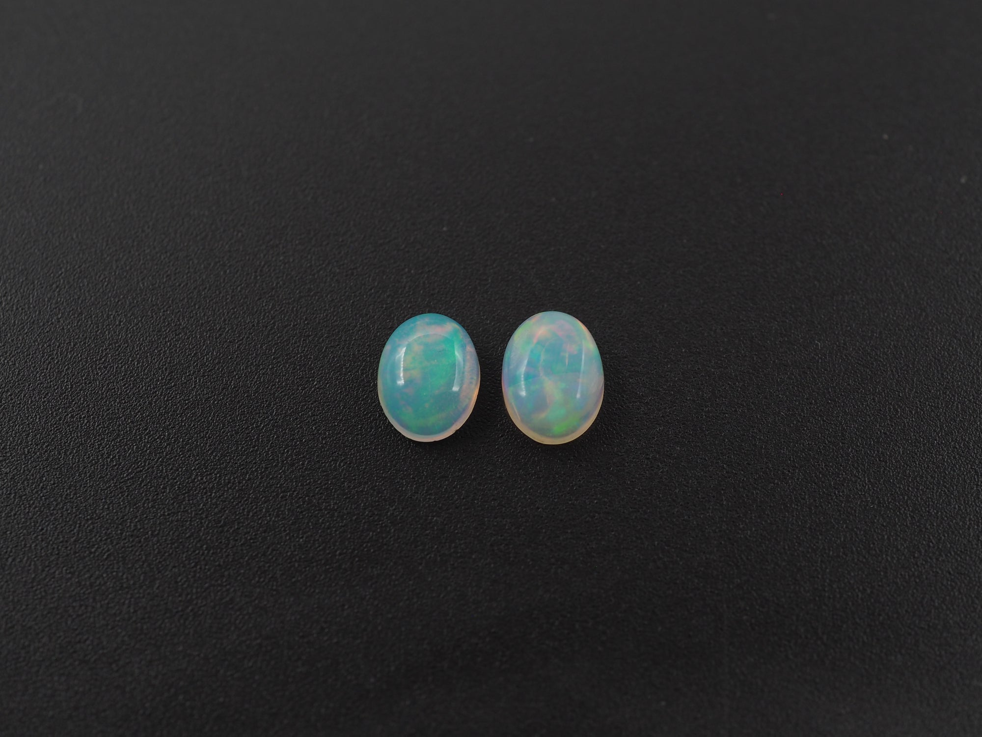 Ethiopian Opal Oval Shape 8x6 mm  Approximately 1.60 Carat , 2 Pieces (GTG-OP-176)