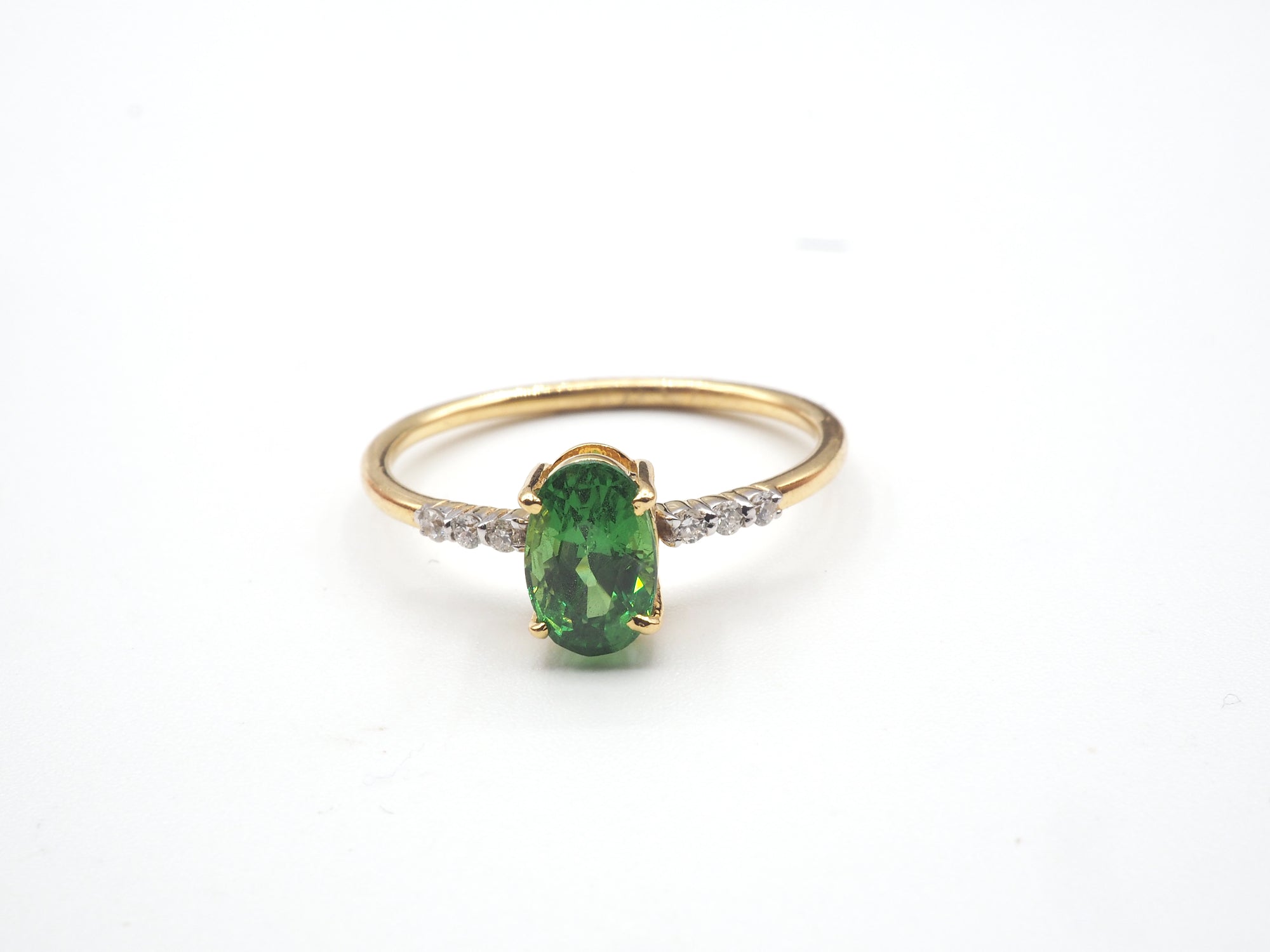 18K Yellow Gold Tsavorite Garnet with diamond  Ring