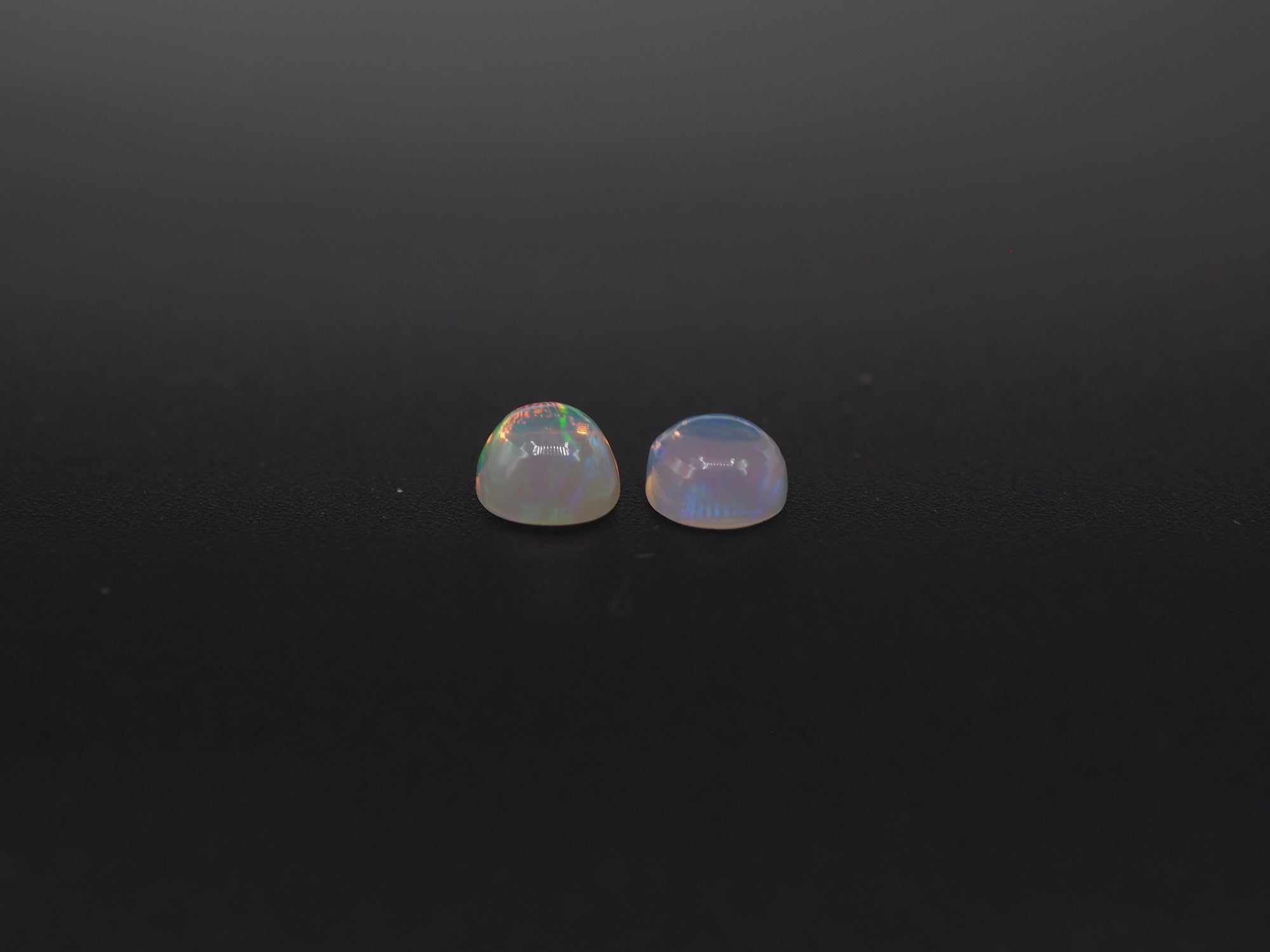 Ethiopian Opal Oval Shape 8x6 mm  Approximately 1.86 Carat , 2 Pieces (GTG-OP-183)
