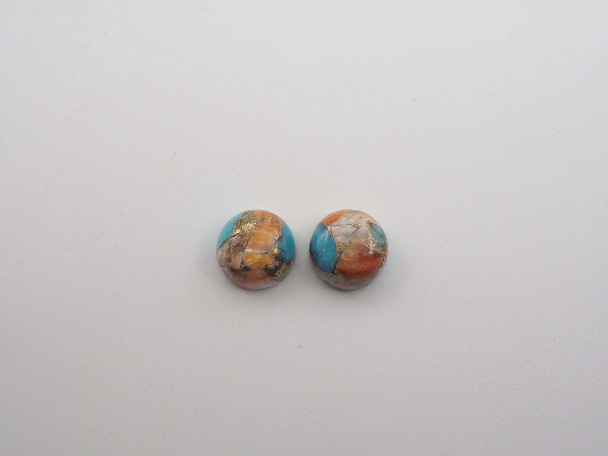Oyster Copper Turquoise Cabochon Round 9 mm Approximately 6 Carat (GTG-OT-44)