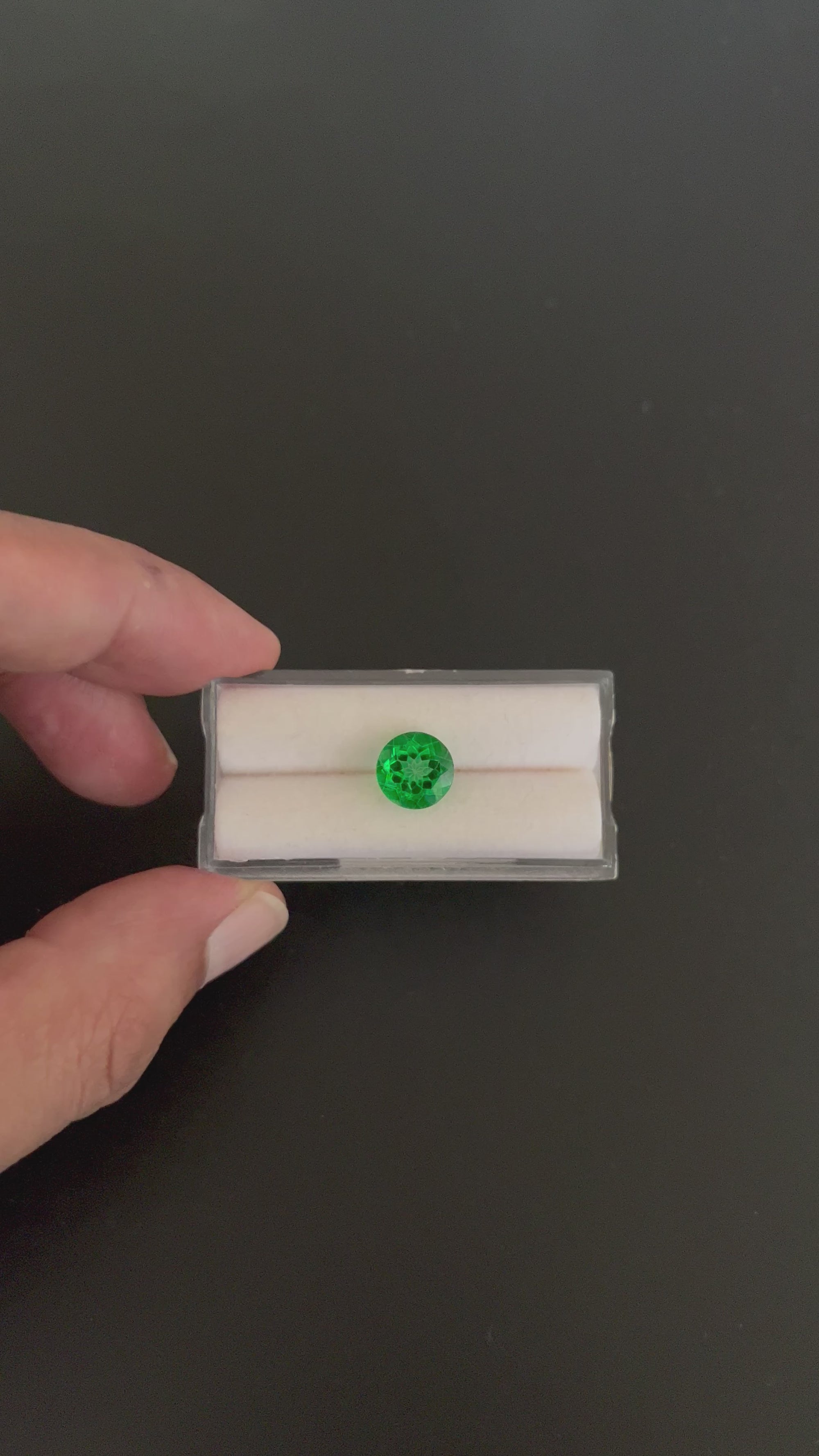 Green Topaz Faceted 9 mm, Approximately 3.66 Carat (GTG-GTO-33)