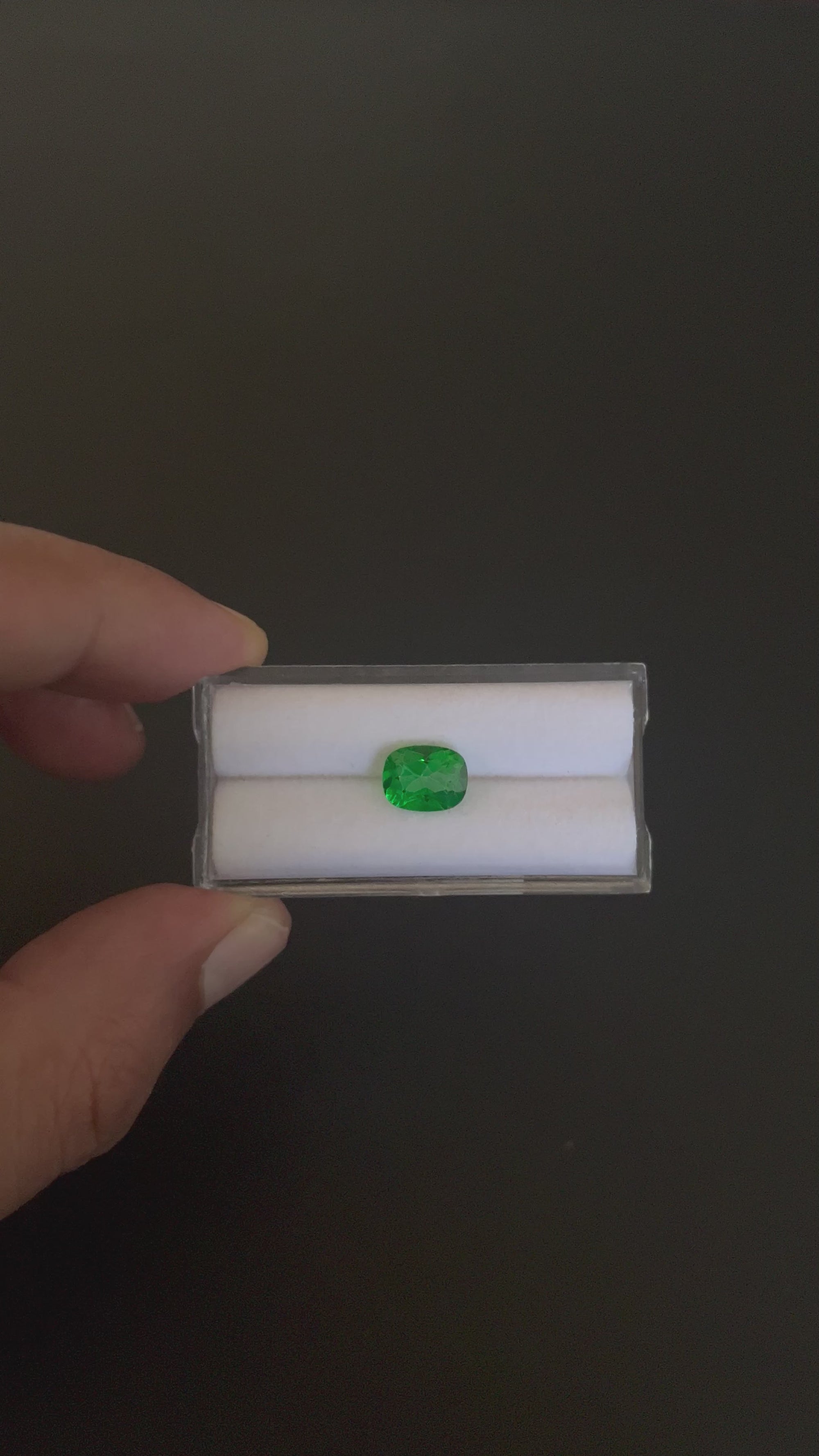 Green Topaz, Faceted Gemstone  9.2x7.2 mm, Approximately 2.65 Carat (GTG-GTO-8)