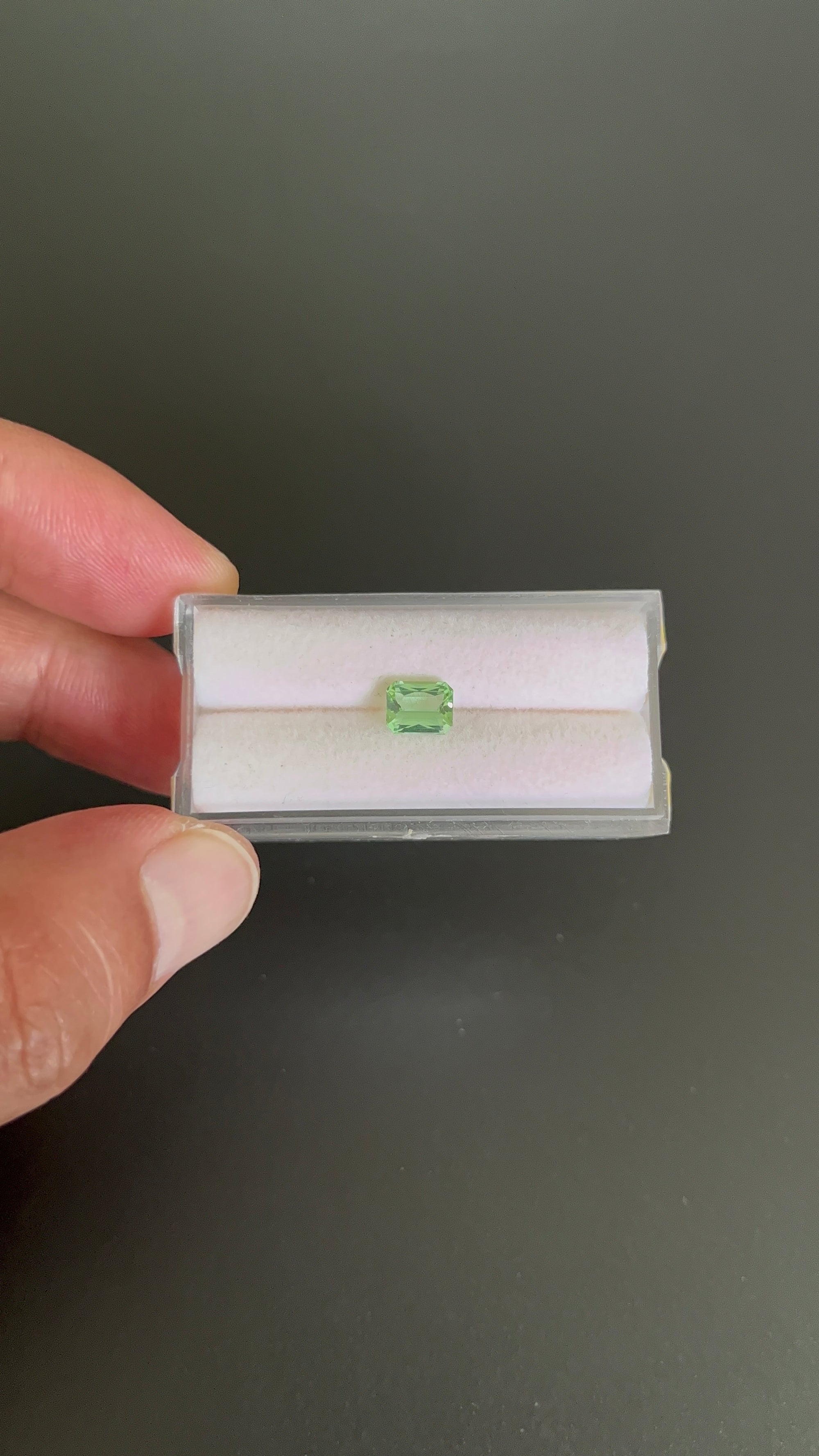 Tourmaline, Faceted Rectangle Shape 6.7 x 5.3 mm Approximately 1.08 Carat (GTG-TOU-315)