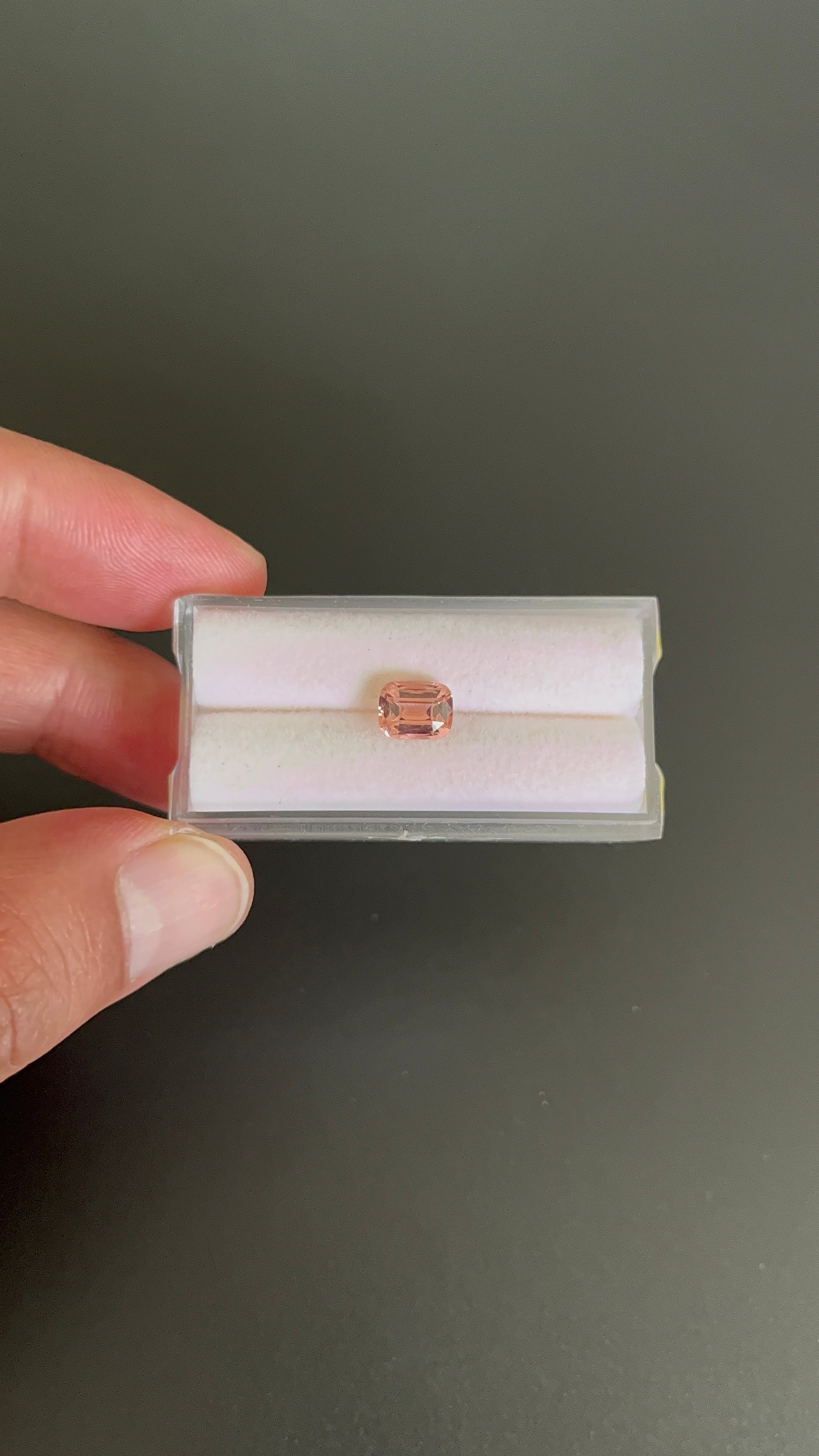 Tourmaline, Faceted Rectangle Shape 7.6 x 6 mm Approximately 1.62 Carat (GTG-TOU-317)