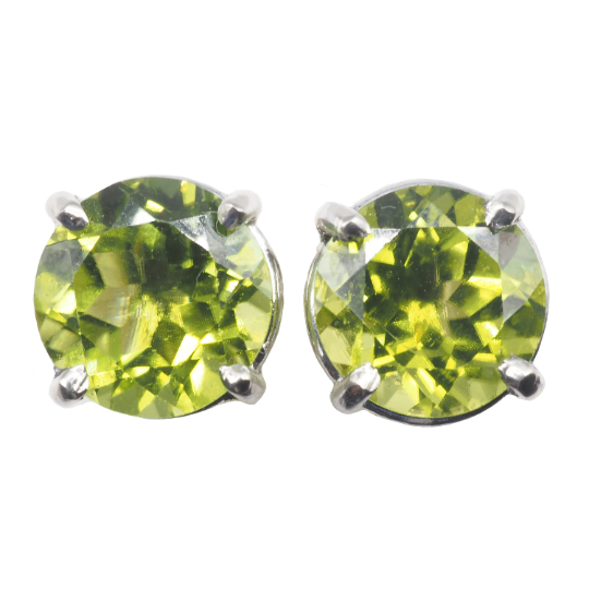 5 mm Natural Round Peridot Stud Earrings Set in 14k White Gold 